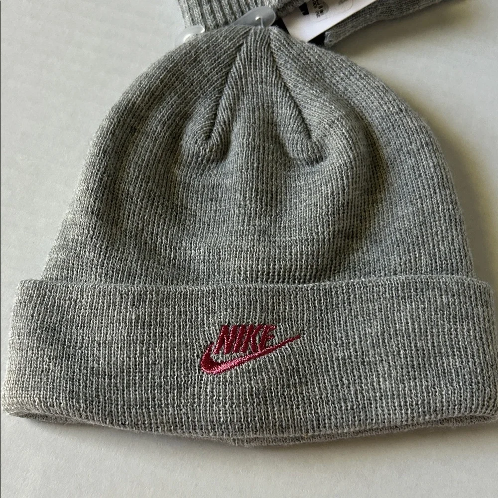 Nike Heather Gray Hot Pink Embroidered Fold Over Beanie and Mittens 2 Piece Set - Picture 4 of 14